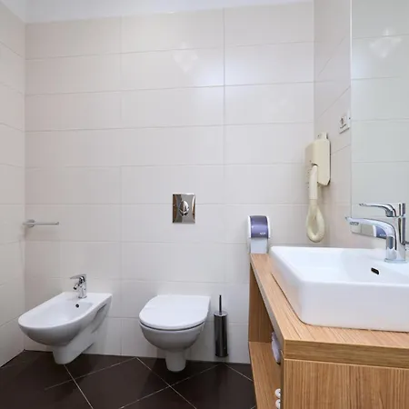 Hotel Phoenix Velika Gorica Room photo